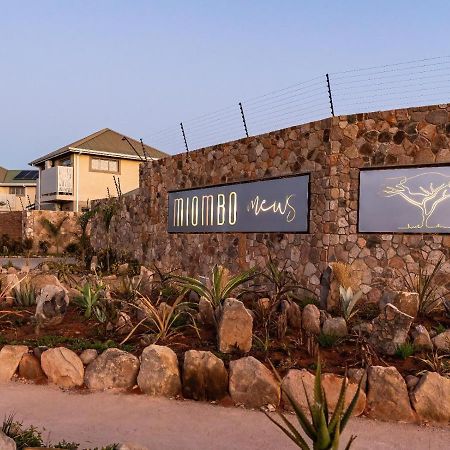 Apartamento Miombo Mews Victoria Falls Exterior foto
